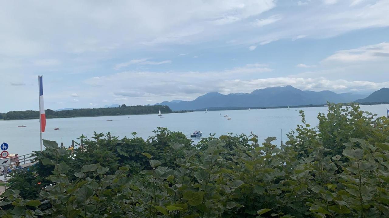 Sieben Zimmer Am See Prien am Chiemsee Exterior foto