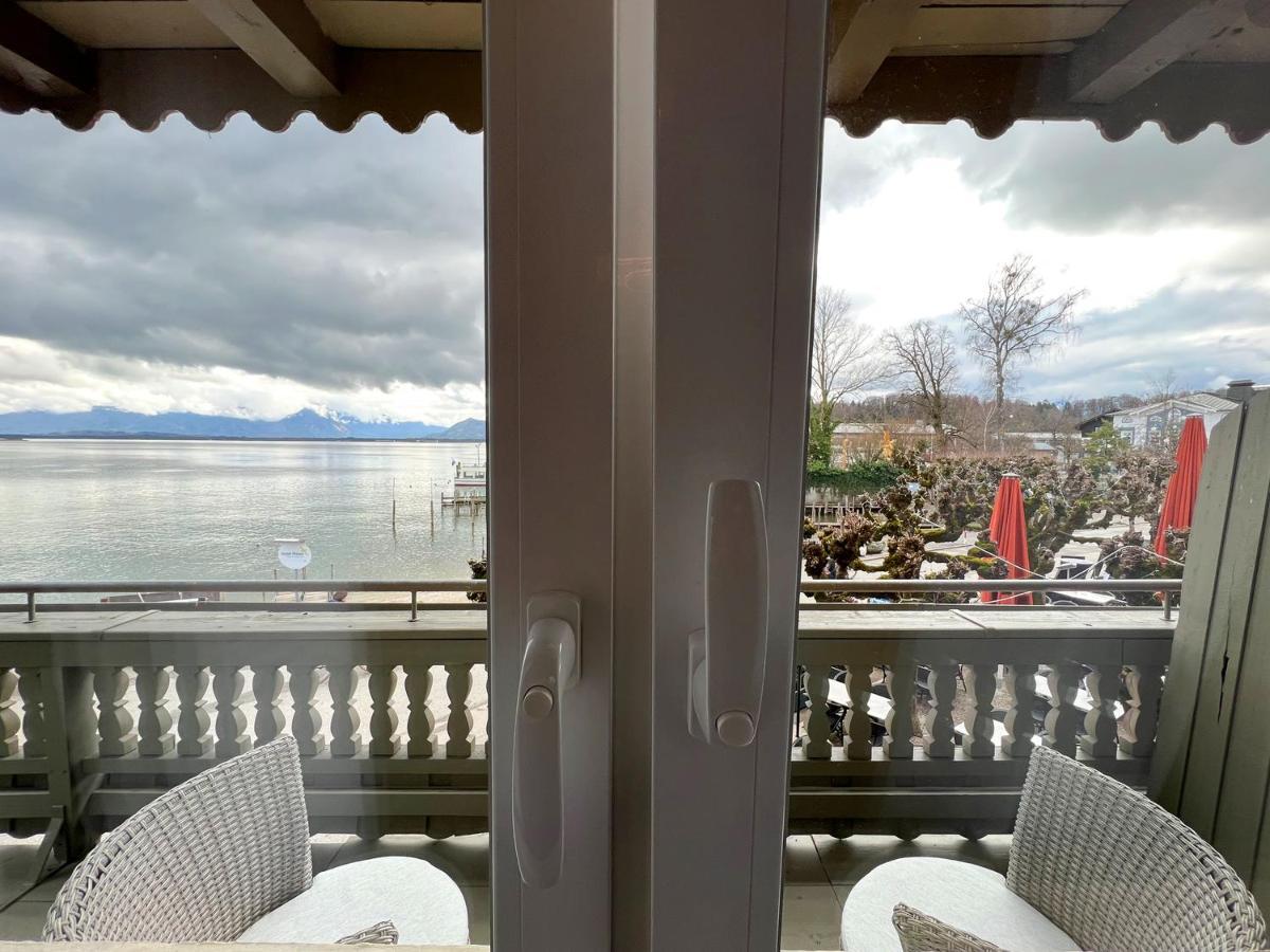 Sieben Zimmer Am See Prien am Chiemsee Exterior foto